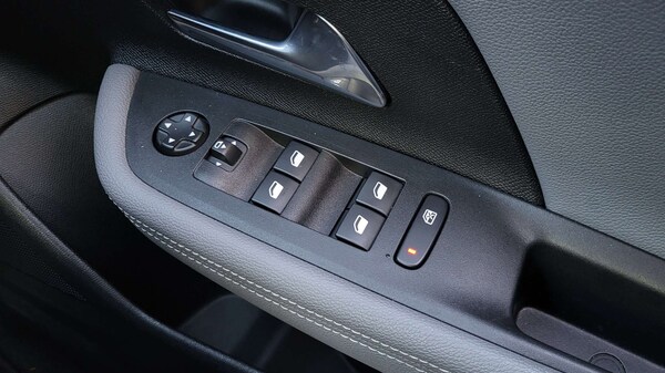 Used Vauxhall Mokka 2022 for sale - 76088068: Photo 34