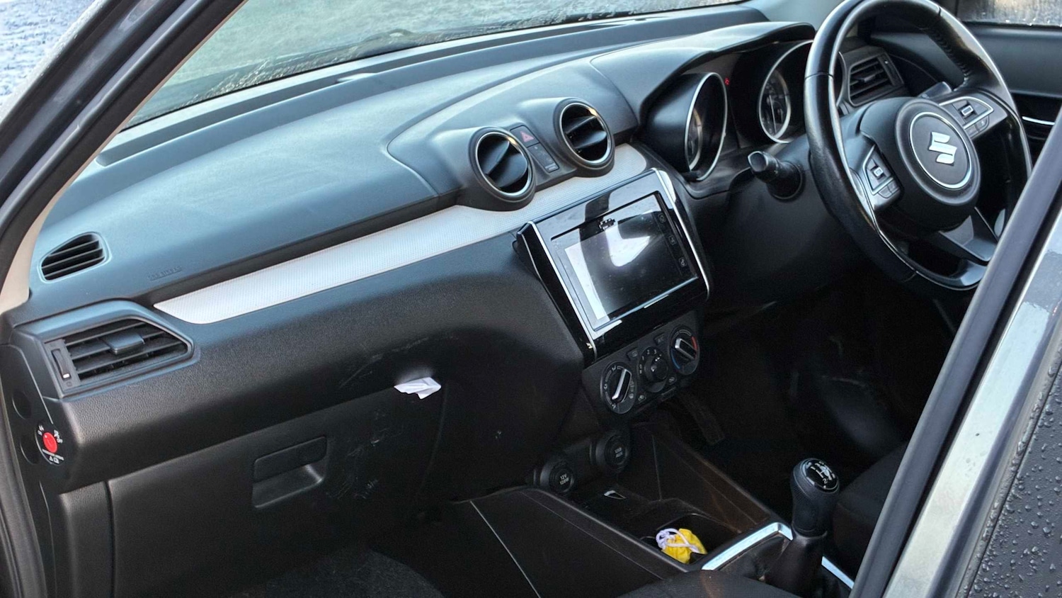 Used Suzuki Swift 2021 for sale - 76668952: Photo 14