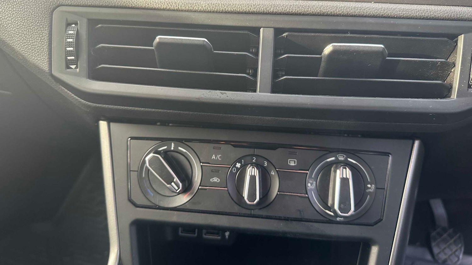 Used Volkswagen Polo 2018 for sale - 76804956: Photo 14