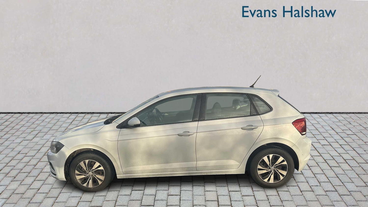 Used Volkswagen Polo 2018 for sale - 76804956: Photo 4