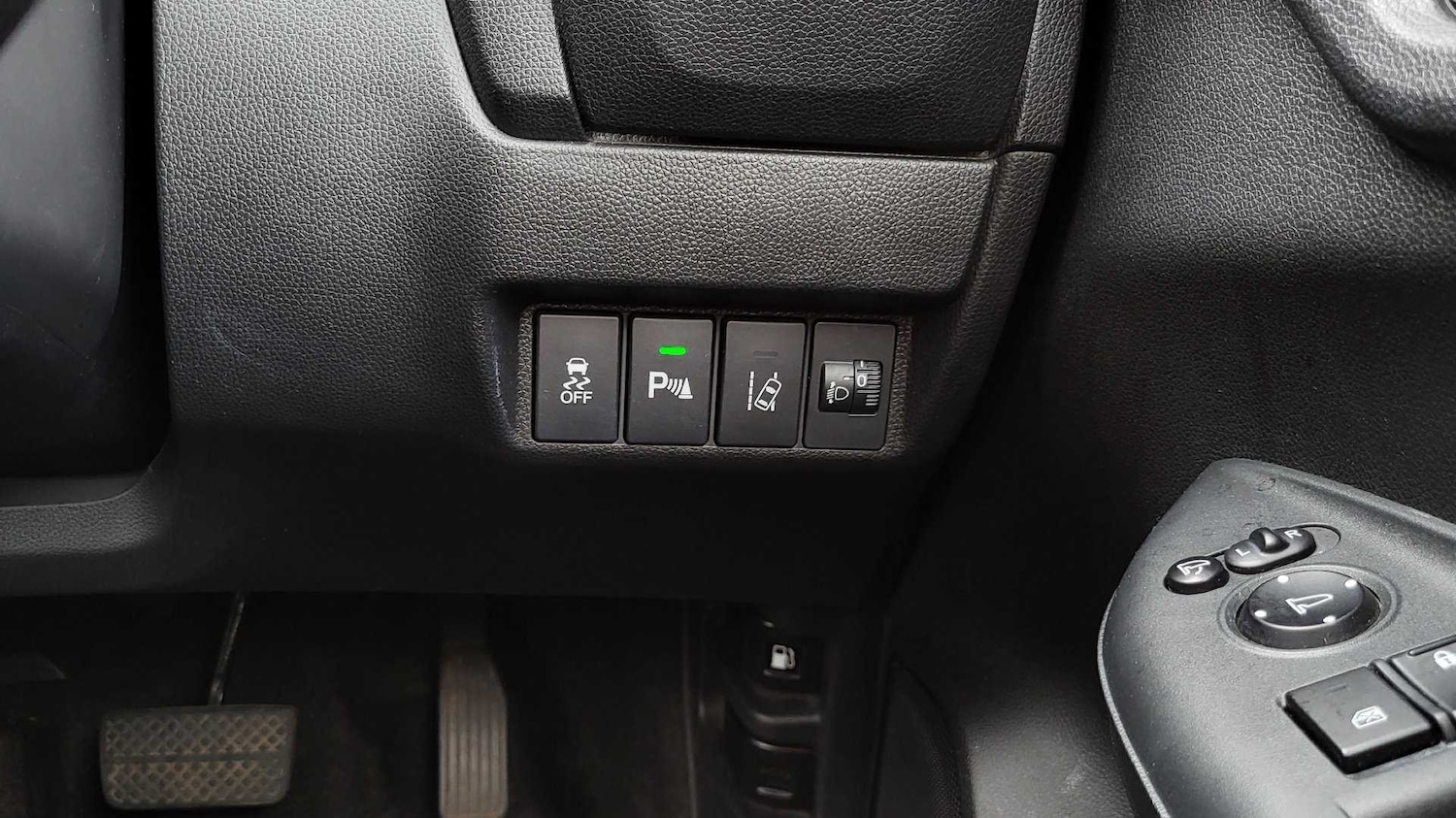 Vehicle 28