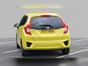 Used Honda Jazz 2017 for sale - 75841502: Photo