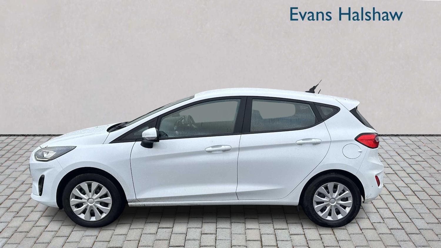 Used Ford Fiesta 2022 for sale - 76875759: Photo 4