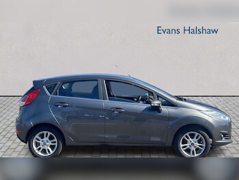 Used Ford Fiesta 2015 for sale - 78433132: Photo