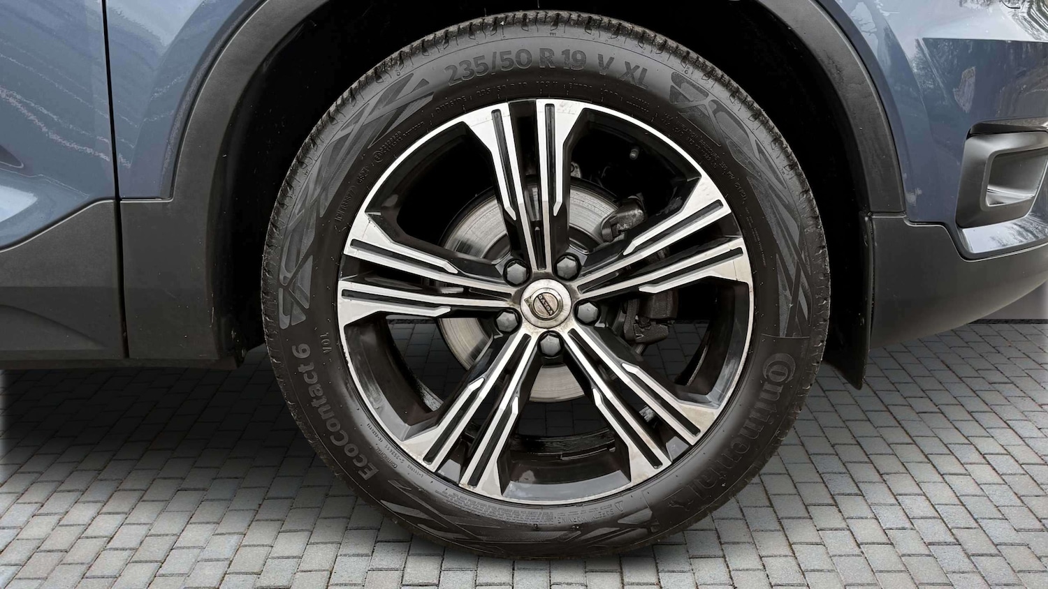 Used Volvo XC40 2021 for sale - 77772192: Photo 8