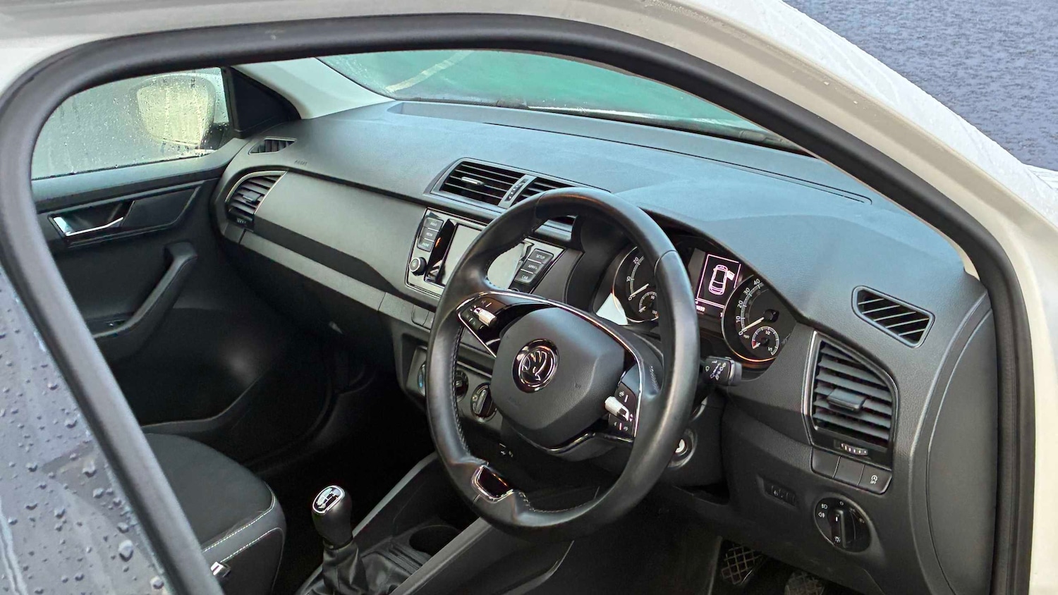 Used Skoda Fabia 2020 for sale - 77000299: Photo 8