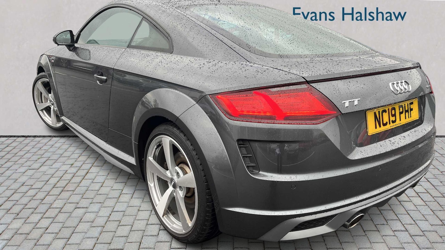 Used Audi TT 2019 for sale - 78209332: Photo 2