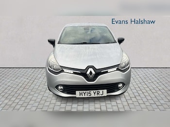 Used Renault Clio 2015 for sale - 76515637: Photo