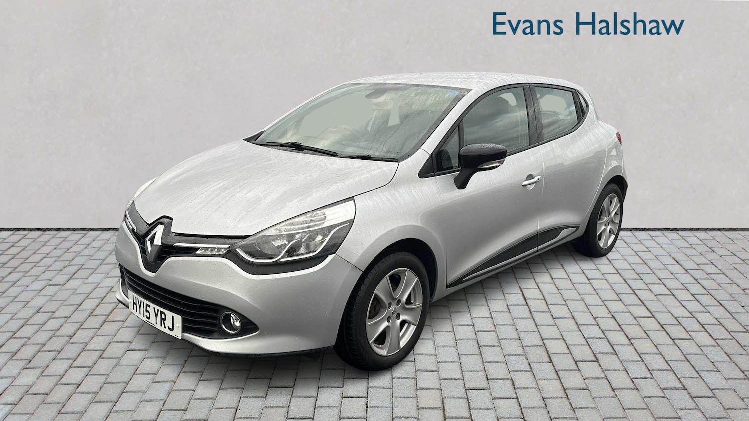 Used Renault Clio 2015 for sale - 76515637: Photo 3