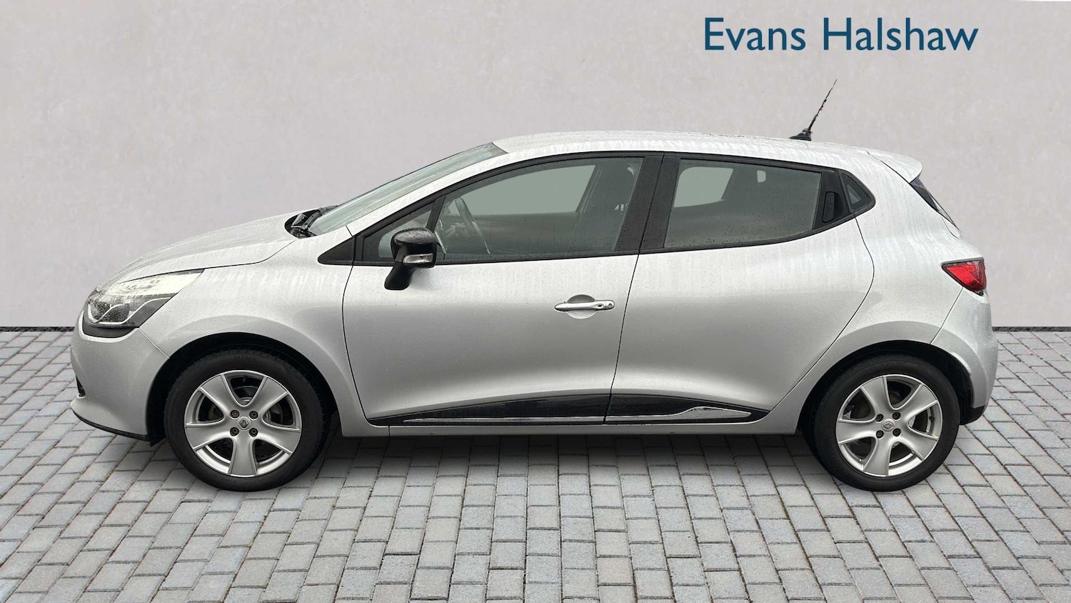 Used Renault Clio 2015 for sale - 76515637: Photo 4