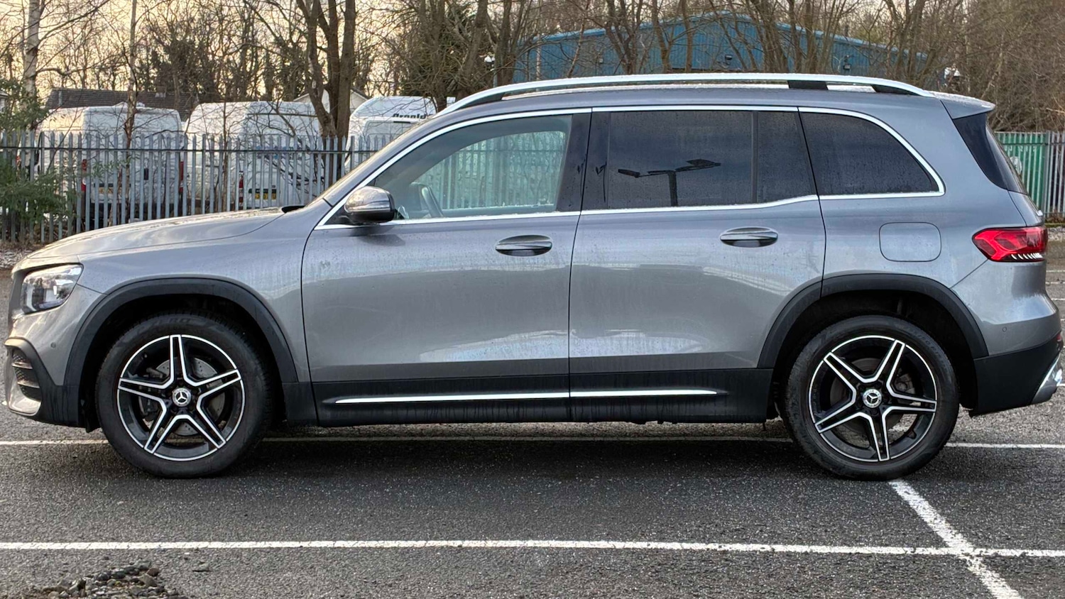 Used Mercedes-Benz GLB 2023 for sale - 77552937: Photo 3