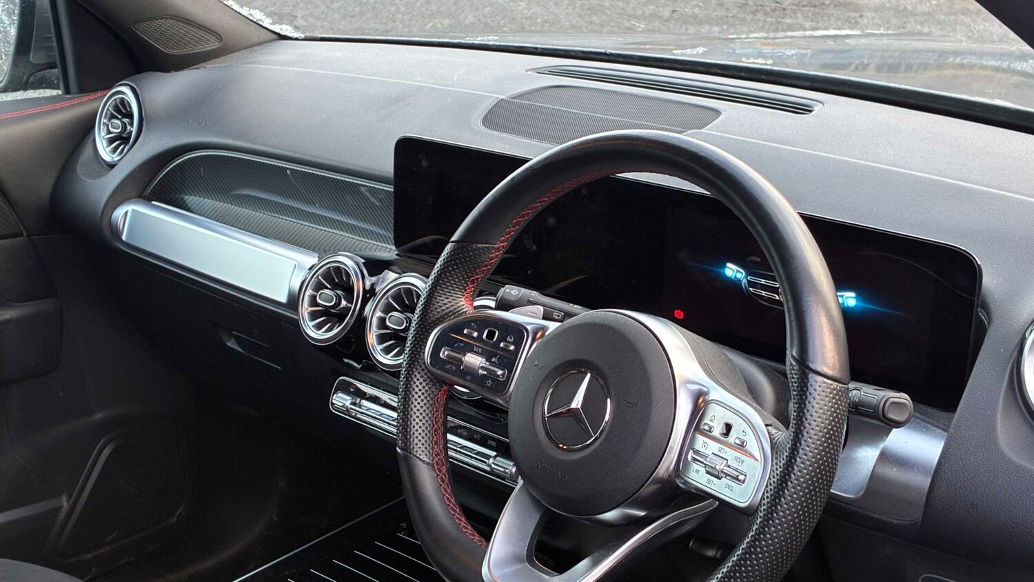 Used Mercedes-Benz GLB 2023 for sale - 77552937: Photo 7