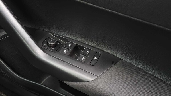 Used Volkswagen Polo 2020 for sale - 76045261: Photo 32