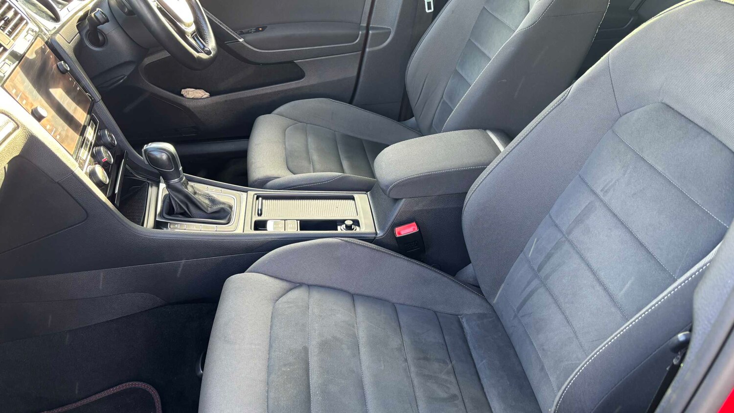 Used Volkswagen Golf 2019 for sale - 77552939: Photo 17