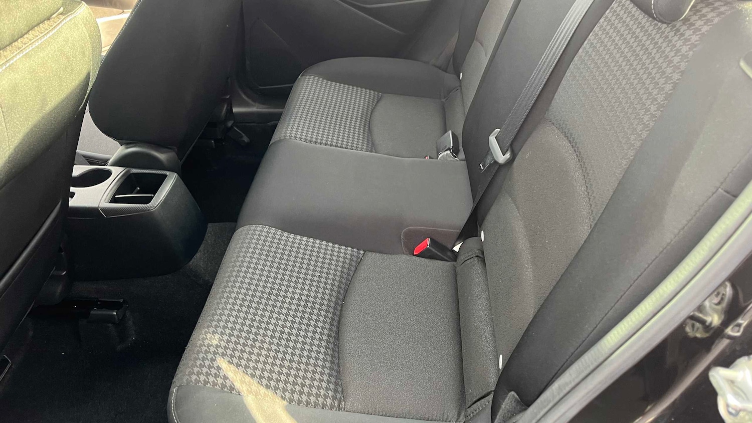 Used Mazda Mazda2 2018 for sale - 76515521: Photo 8