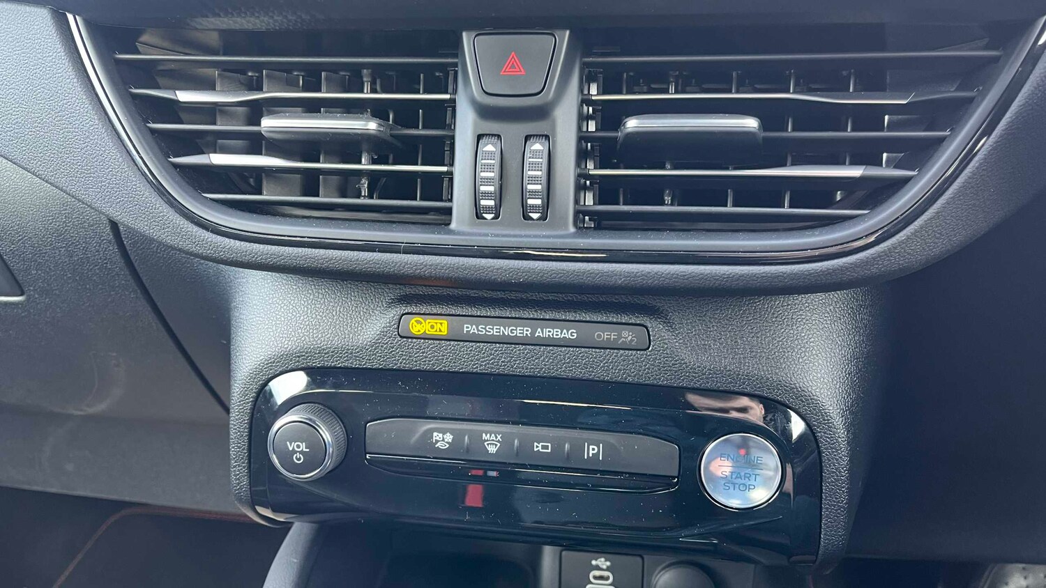 Used Ford Kuga 2025 for sale - 77894400: Photo 11