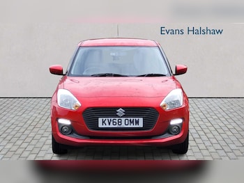 Used Suzuki Swift 2018 for sale - 76191933: Photo