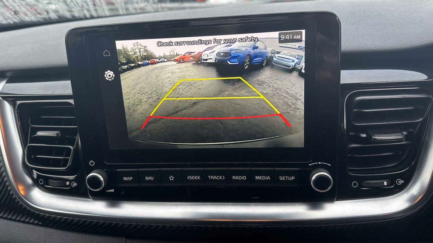 Used Kia Stonic 2024 for sale - 76842865: Photo 16