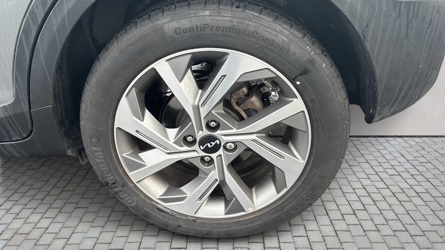 Used Kia Stonic 2024 for sale - 76842865: Photo 20