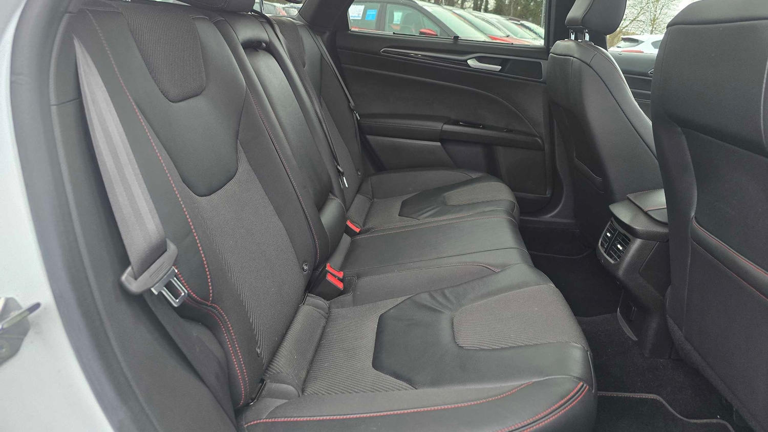 Used Ford Mondeo 2018 for sale - 78063849: Photo 11