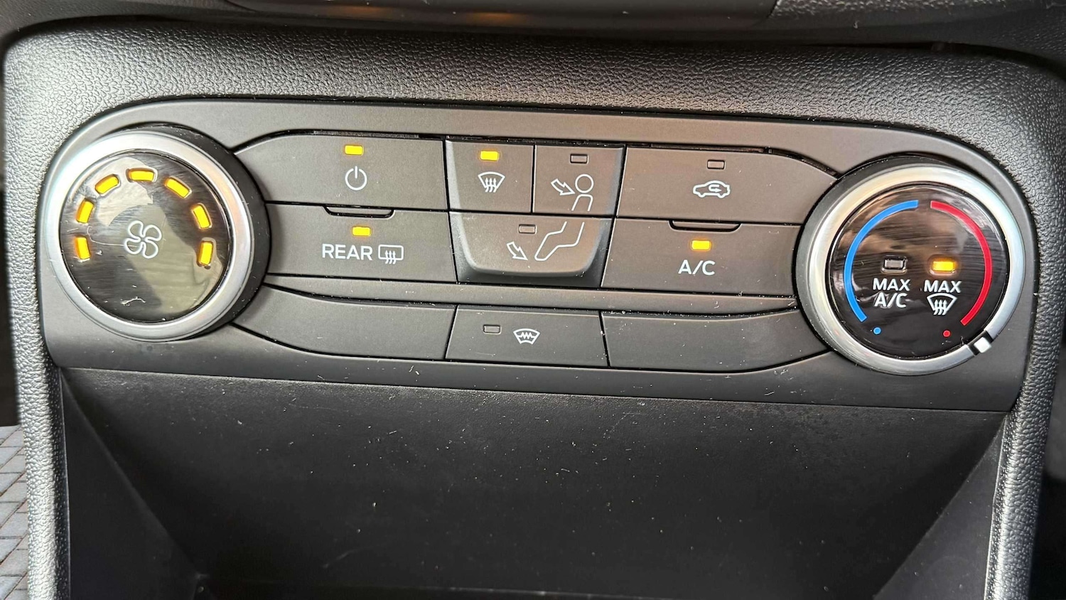 Used Ford Fiesta 2023 for sale - 77397849: Photo 18