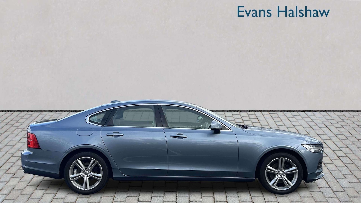 Used Volvo S90 2017 for sale - 78037622: Photo 4