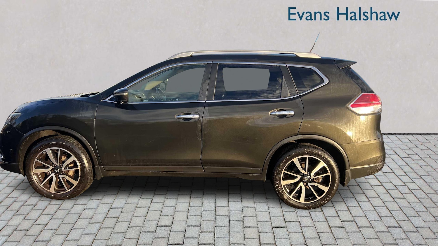 Used Nissan X-Trail for sale - 77257356: Photo 9