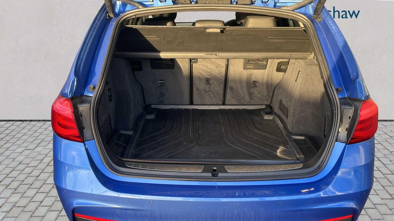 Used BMW 3 Series 2019 for sale - 76668937: Photo 4