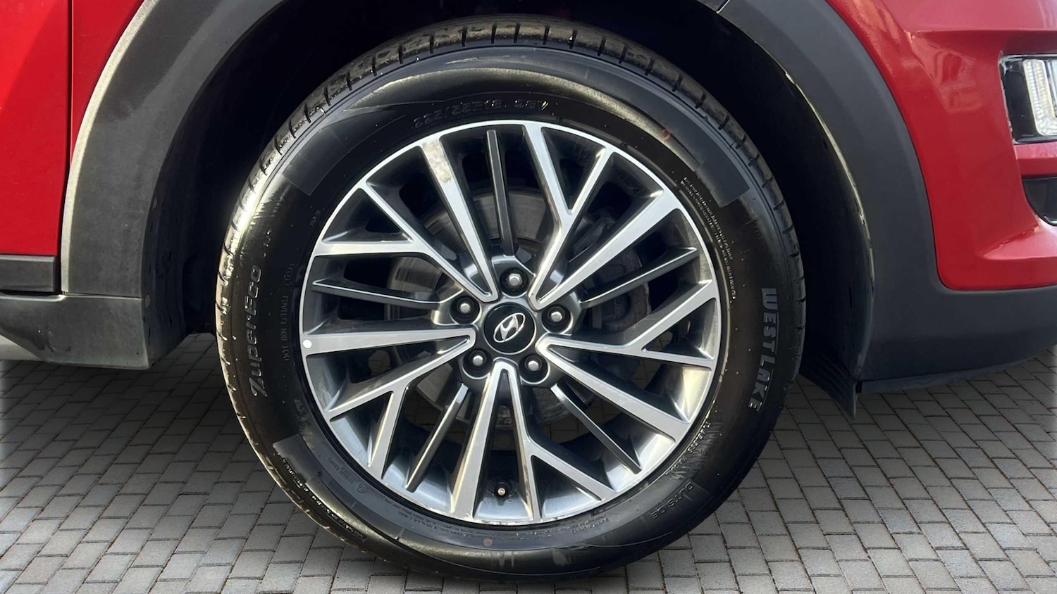 Used Hyundai TUCSON 2018 for sale - 76390639: Photo 9