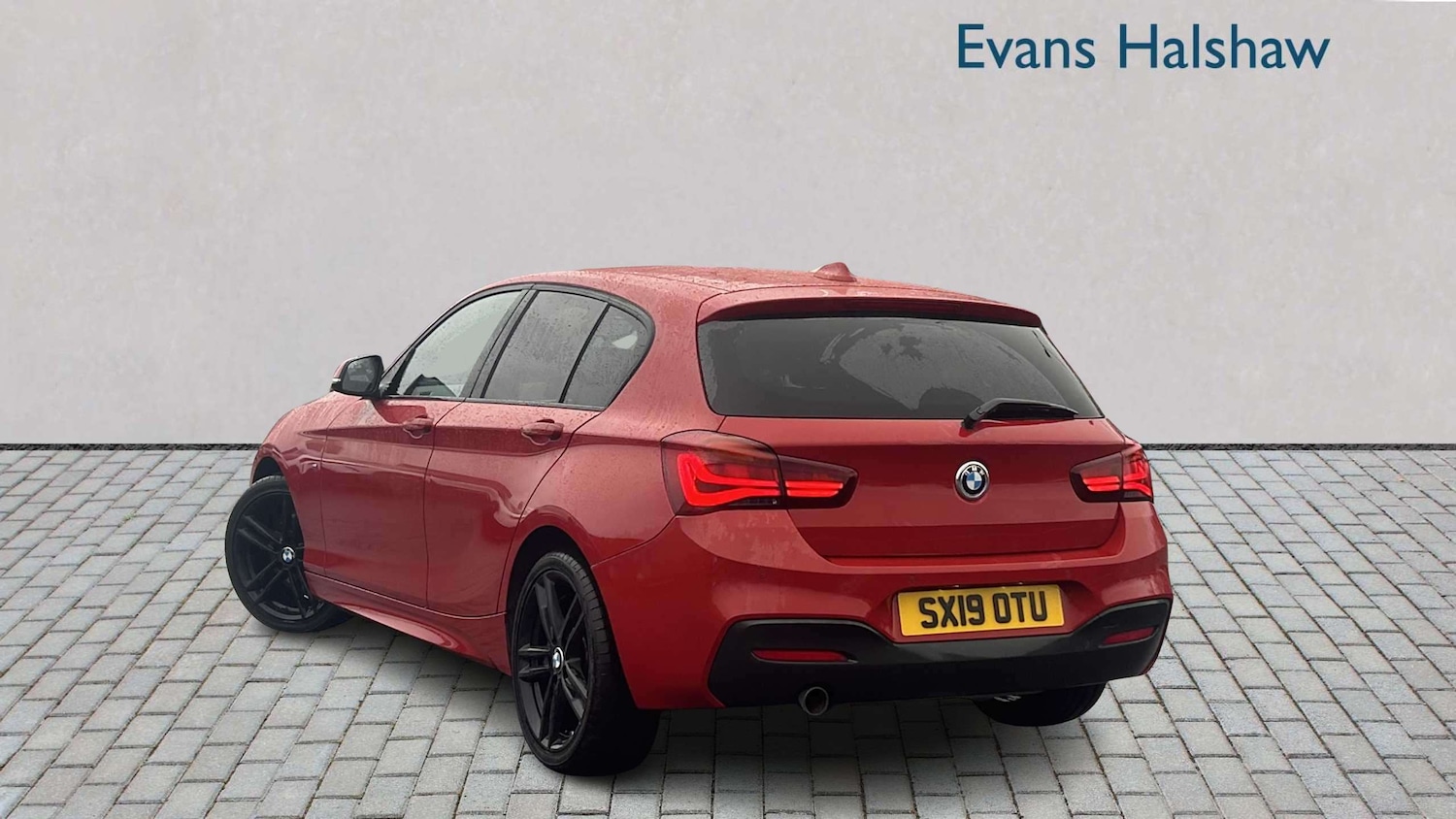 Used BMW 1 Series 2019 for sale - 77772308: Photo 2