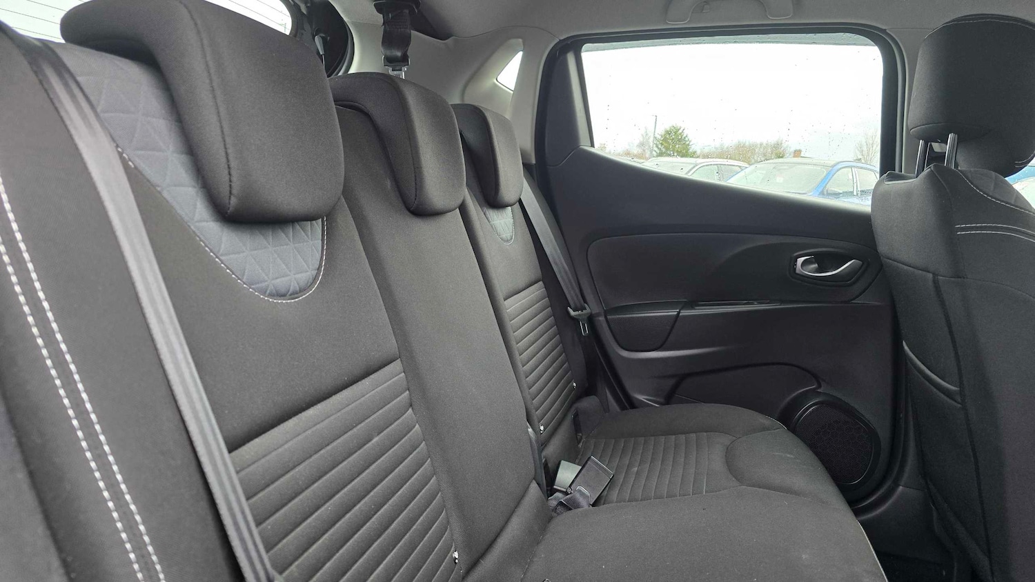 Used Renault Clio 2015 for sale - 77458481: Photo 9