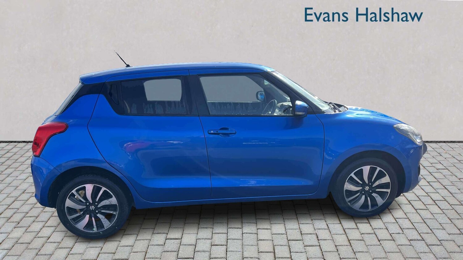 Used Suzuki Swift 2019 for sale - 77961121: Photo 4