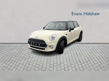 Used MINI Hatch 2017 for sale - 76624600: Photo