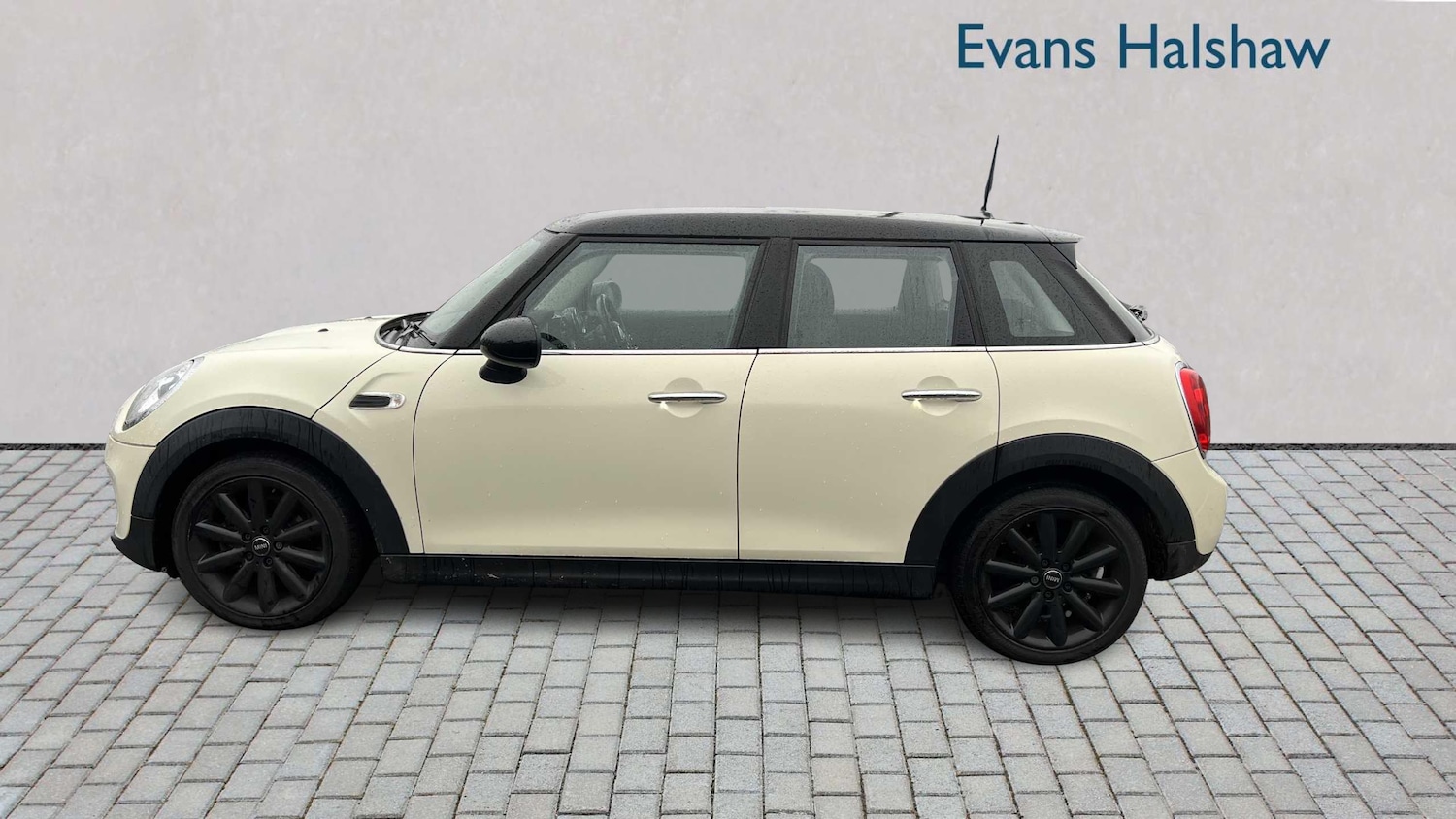 Used MINI Hatch 2017 for sale - 76624600: Photo 5