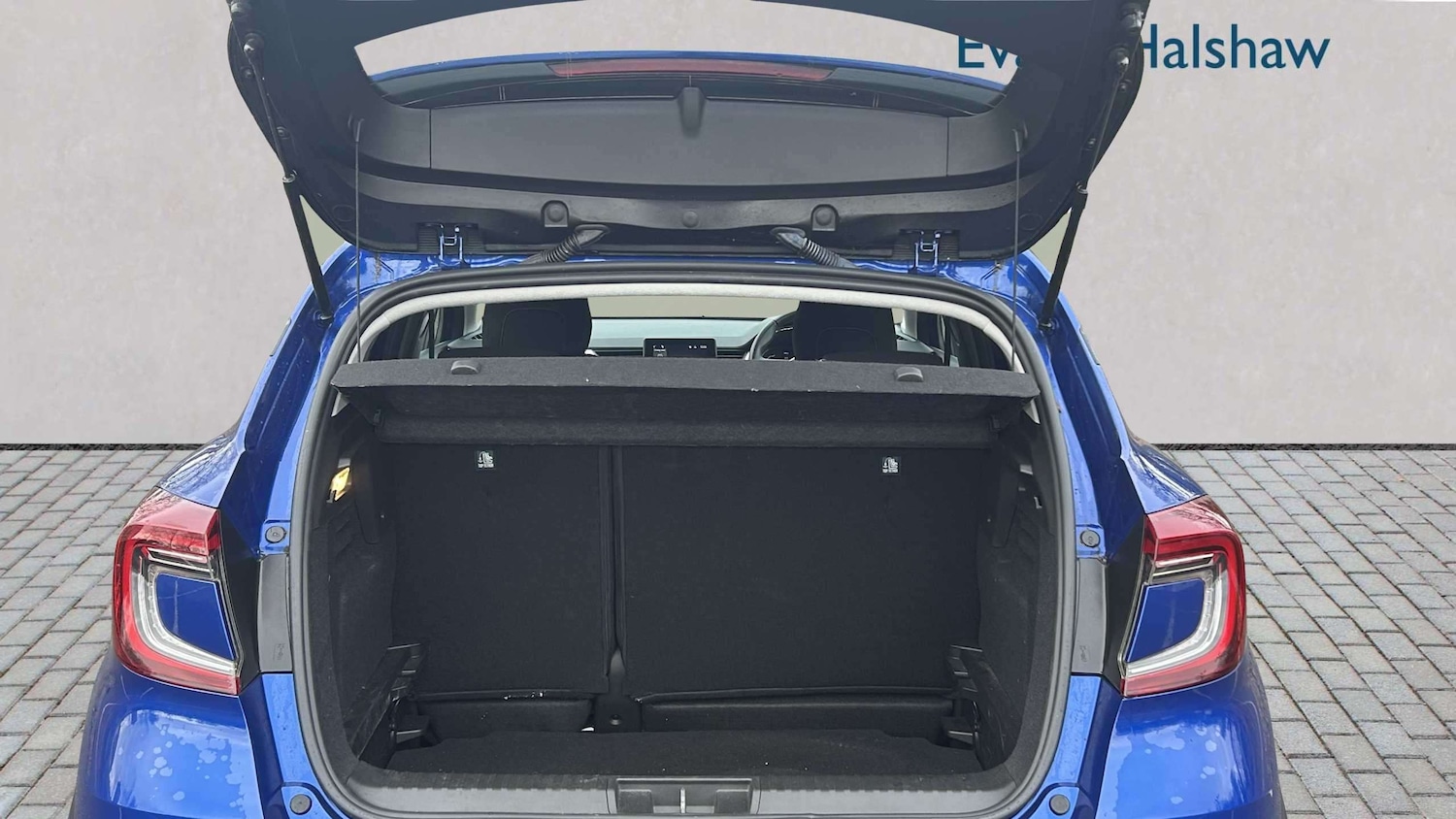 Used Renault Captur 2023 for sale - 78161428: Photo 7