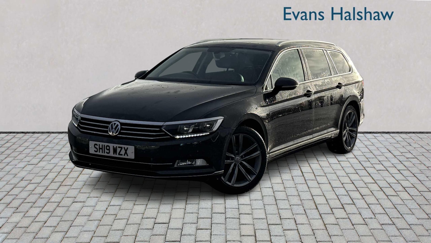 Used Volkswagen Passat 2019 for sale - 76564331: Photo 3
