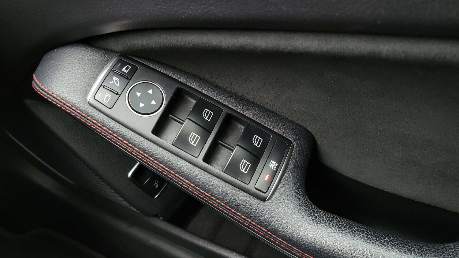 Used Mercedes-Benz GLA 2018 for sale - 76286376: Photo 29