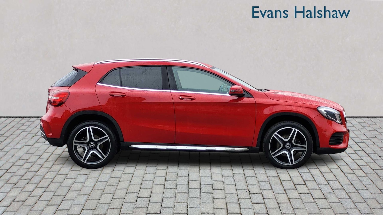 Used Mercedes-Benz GLA 2018 for sale - 76286376: Photo 3