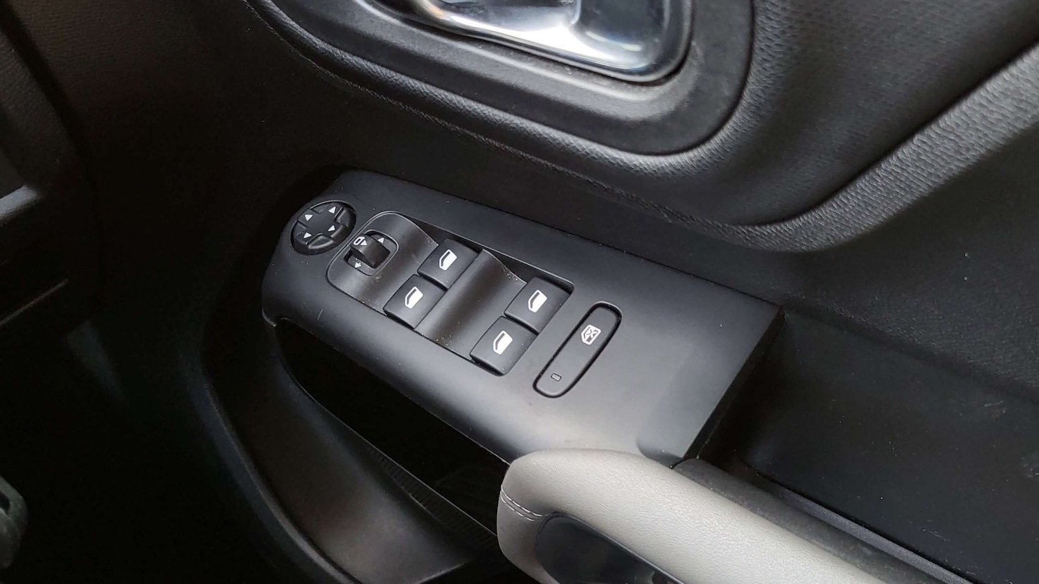 Used Citroen C5 Aircross 2020 for sale - 76875736: Photo 35