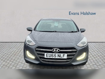 Used Hyundai i30 2015 for sale - 77123305: Photo