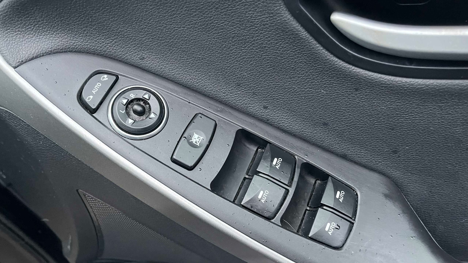 Used Hyundai i30 2015 for sale - 77123305: Photo 9