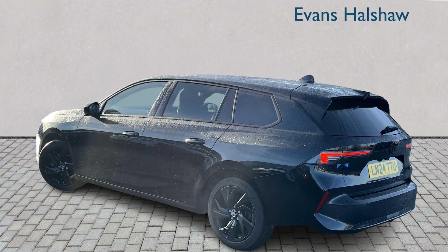 Used Vauxhall Astra for sale - 77361521: Photo 2