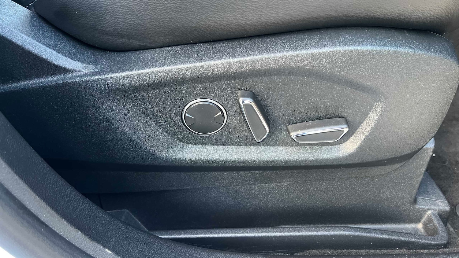 Used Ford S-Max 2022 for sale - 76587587: Photo 13