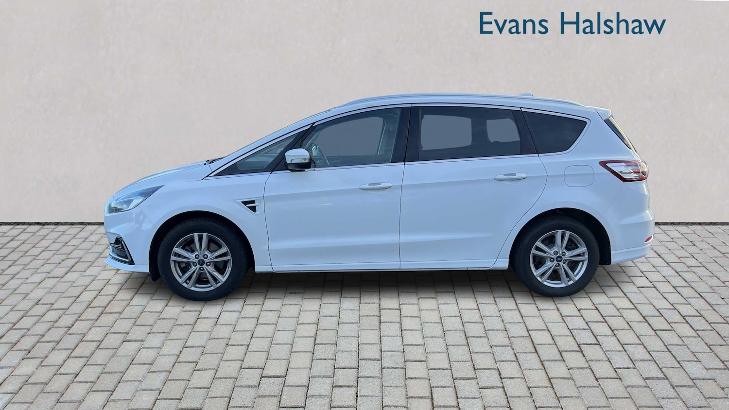 Used Ford S-Max 2022 for sale - 76587587: Photo 3