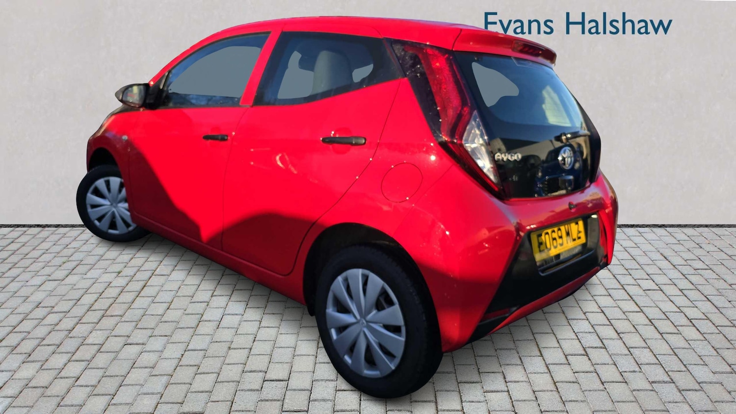 Used Toyota AYGO 2020 for sale - 77458521: Photo 2