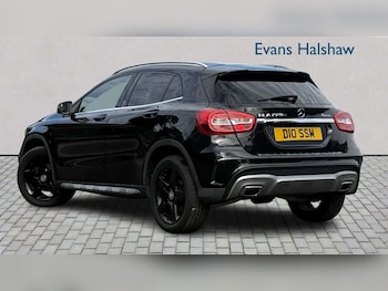Used Mercedes-Benz GLA 2016 for sale - 79523730: Photo