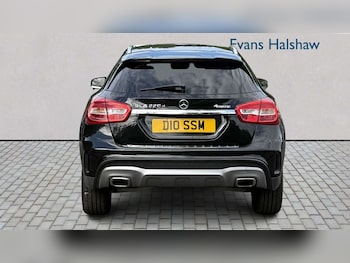 Used Mercedes-Benz GLA 2016 for sale - 79523730: Photo