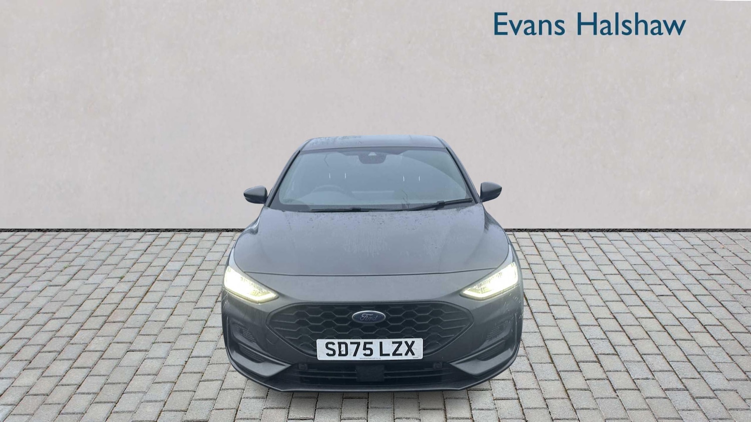 Used Ford Focus 2025 for sale - 76978749: Photo 2