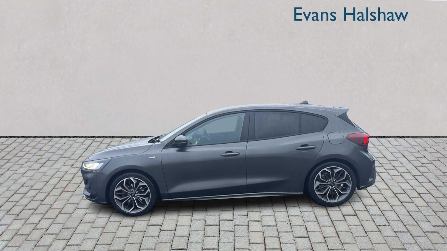 Used Ford Focus 2025 for sale - 76978749: Photo 4