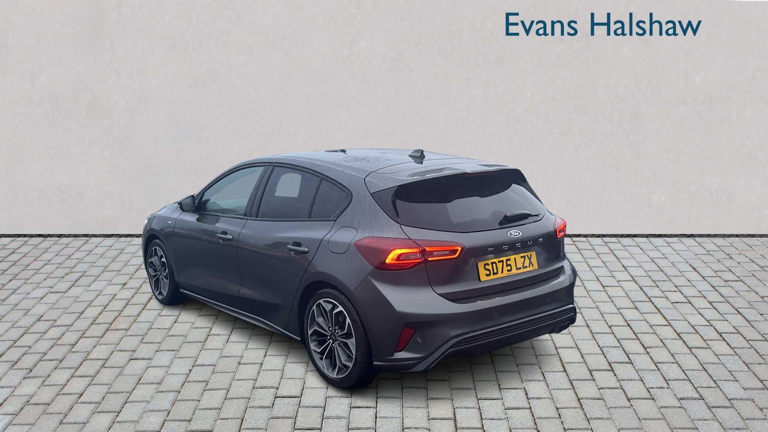 Used Ford Focus 2025 for sale - 76978749: Photo 5